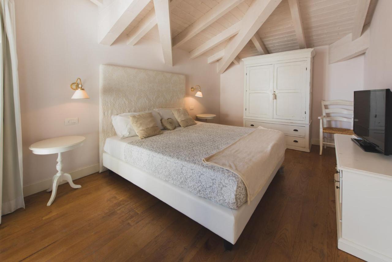 Villa Lilla Sulla Spiaggia Di San Vincenzo Luxury 外观 照片