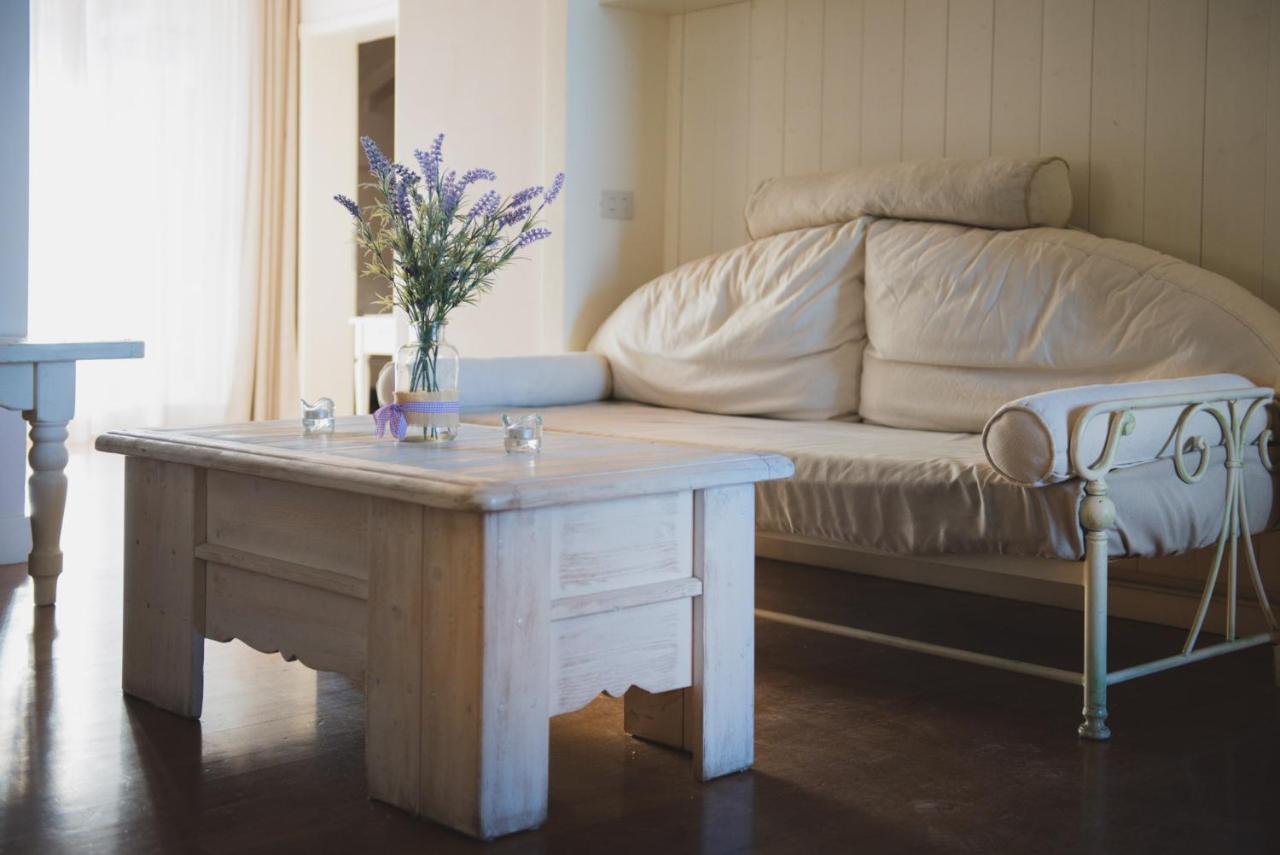 Villa Lilla Sulla Spiaggia Di San Vincenzo Luxury 外观 照片